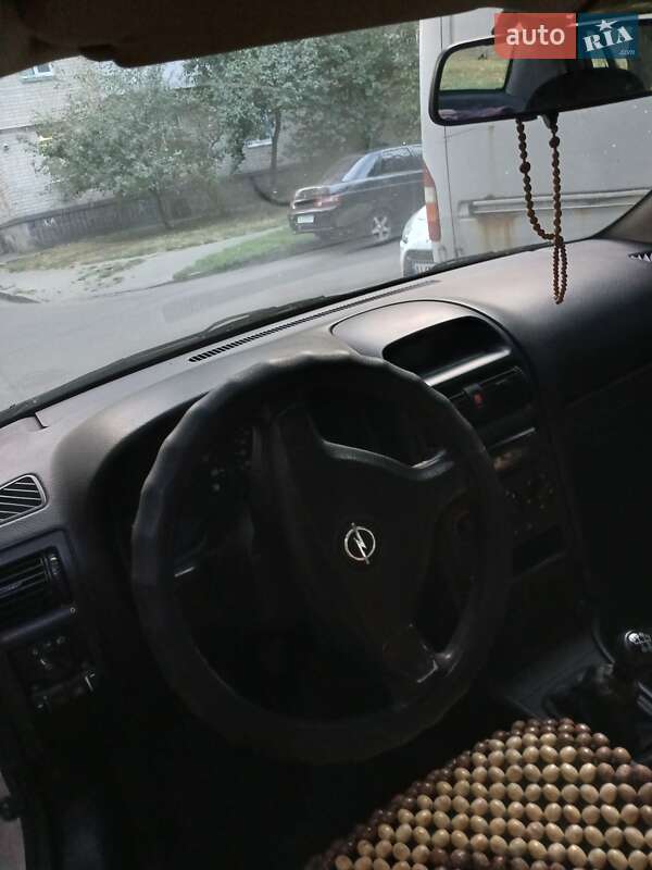 Седан Opel Astra 2007 в Борисполі