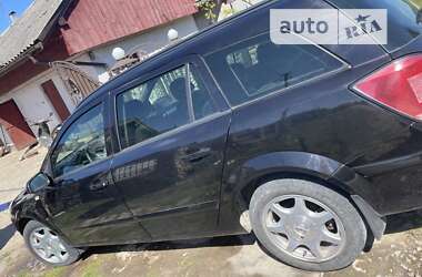 Универсал Opel Astra 2007 в Золочеве