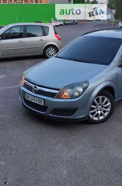 Универсал Opel Astra 2005 в Ровно