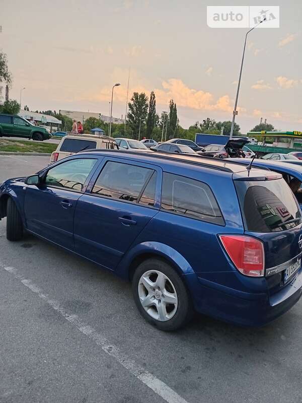 Універсал Opel Astra 2006 в 