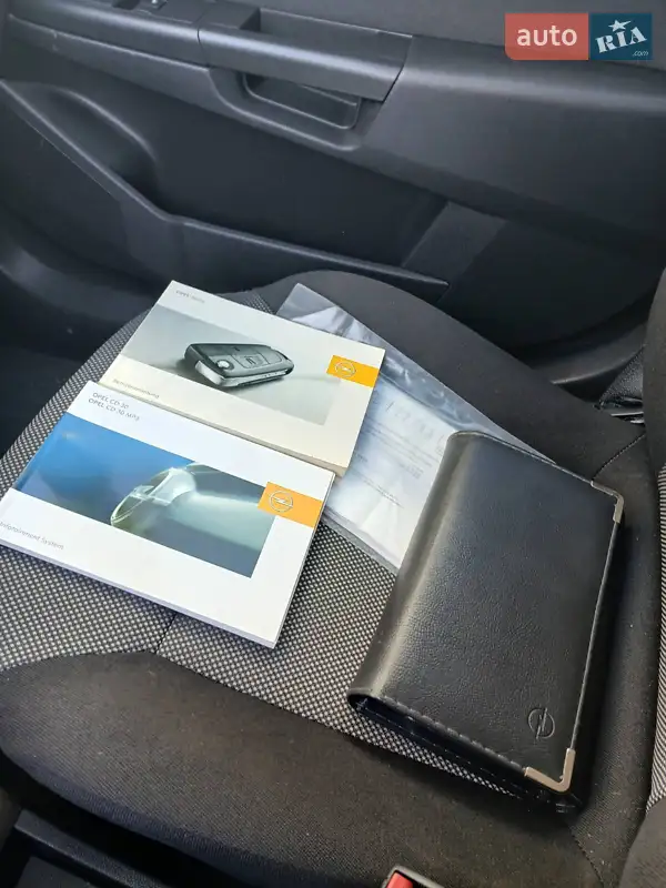 Універсал Opel Astra 2008 в Києві документ