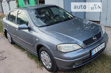 Седан Opel Astra 2008 в Черкассах