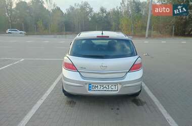 Хэтчбек Opel Astra 2006 в Сумах