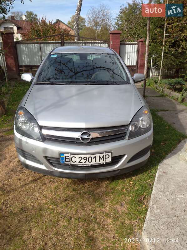 Универсал Opel Astra 2009 в Львове