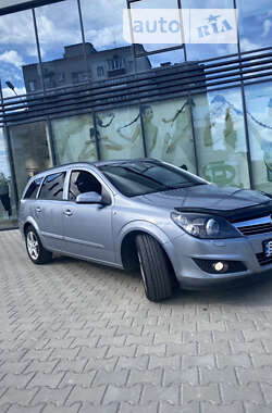 Універсал Opel Astra 2008 в Шепетівці