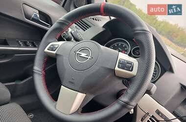 Универсал Opel Astra 2008 в 