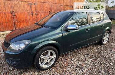 Хэтчбек Opel Astra 2004 в Калуше