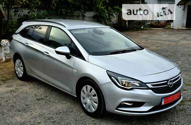 Універсал Opel Astra 2018 в Бердичеві