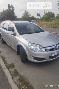 Універсал Opel Astra 2007 в Києві