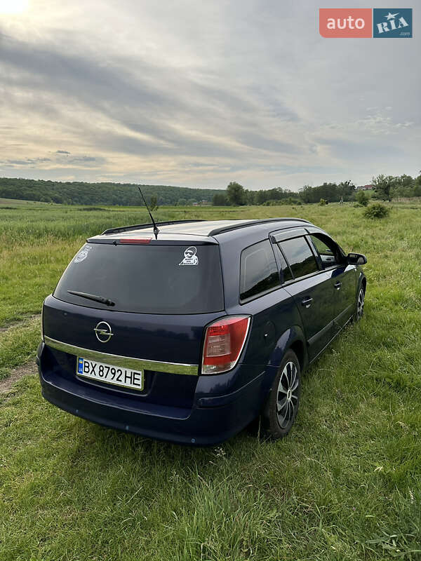 Универсал Opel Astra 2006 в Виннице