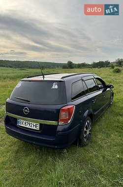 Универсал Opel Astra 2006 в 