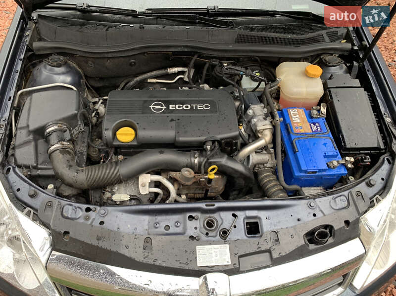 Универсал Opel Astra 2008 в Дрогобыче