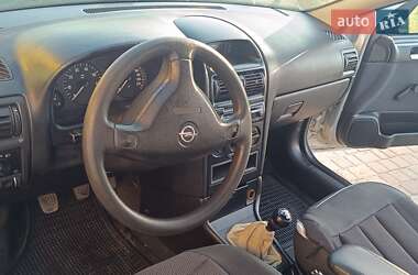 Седан Opel Astra 2005 в Николаеве