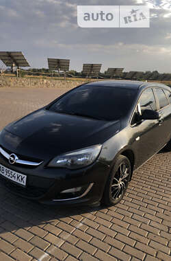 Універсал Opel Astra 2013 в Вінниці