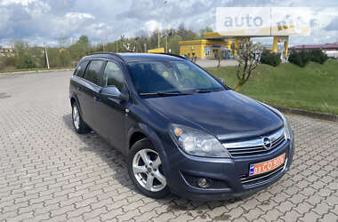 Универсал Opel Astra 2010 в Бродах