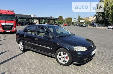 Седан Opel Astra 2001 в Луцке