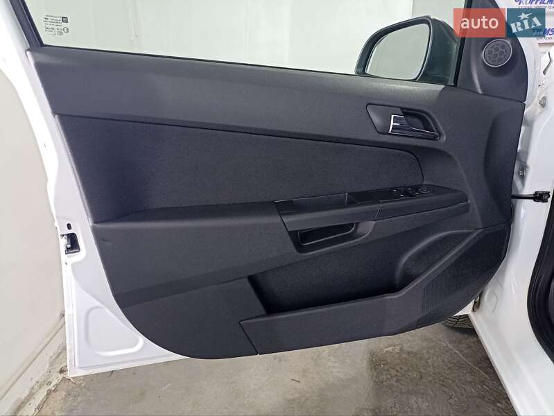 Универсал Opel Astra 2010 в Белой Церкви