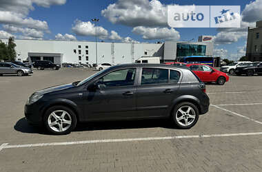 Хэтчбек Opel Astra 2009 в Чернигове