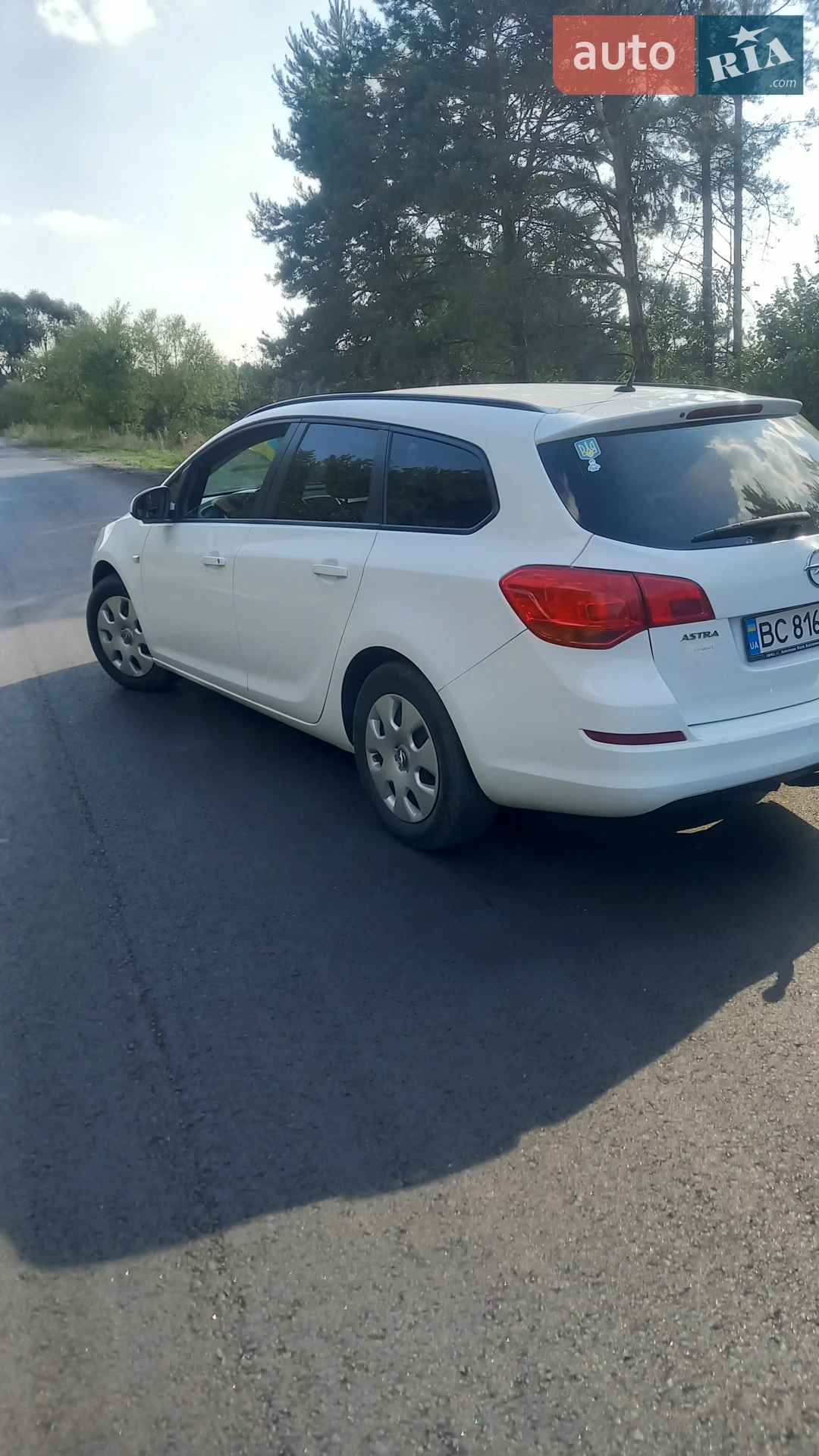 2012 Opel Astra - фото 1