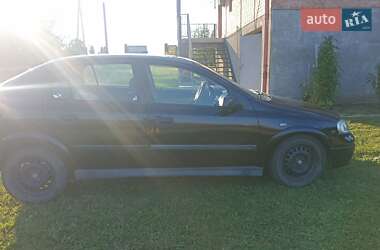 Седан Opel Astra 1999 в 