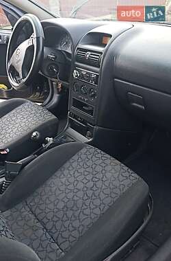 Седан Opel Astra 1999 в 