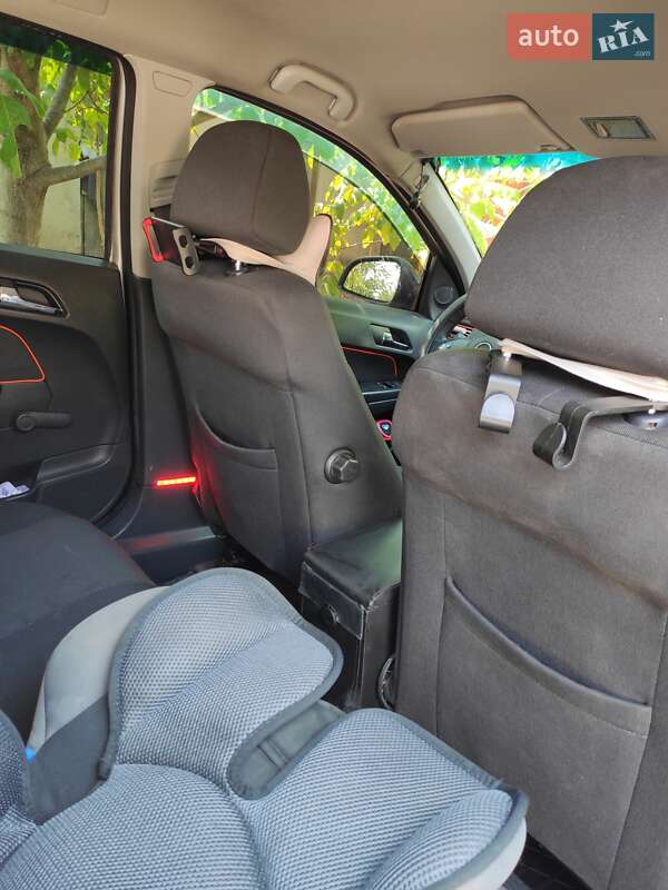 Универсал Opel Astra 2011 в Вапнярке