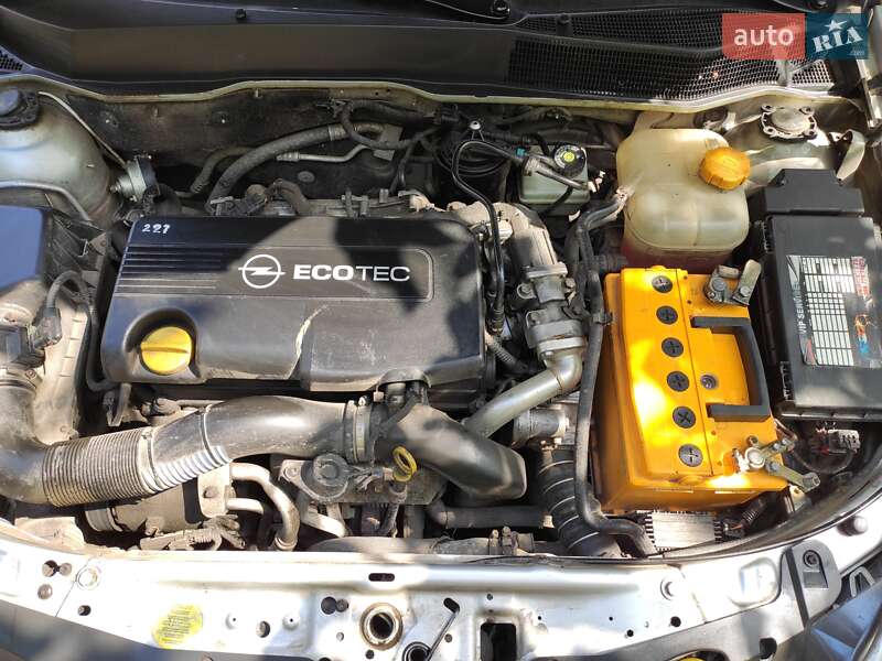 Универсал Opel Astra 2011 в Вапнярке