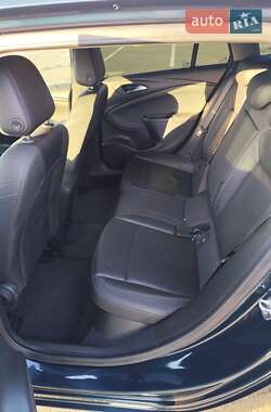 Универсал Opel Astra 2017 в 
