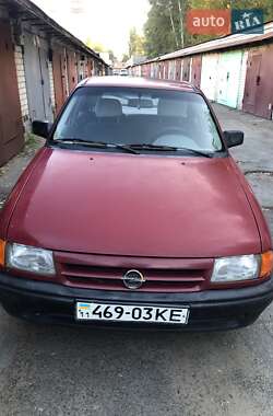 Седан Opel Astra 1992 в Киеве