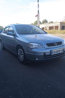 Хетчбек Opel Astra 2003 в Черкасах