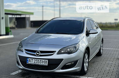 Универсал Opel Astra 2014 в Коломые