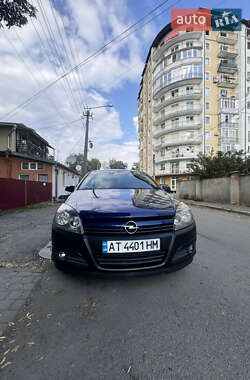 Хэтчбек Opel Astra 2005 в Ивано-Франковске