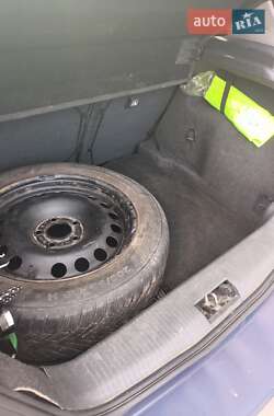 Хэтчбек Opel Astra 2012 в 
