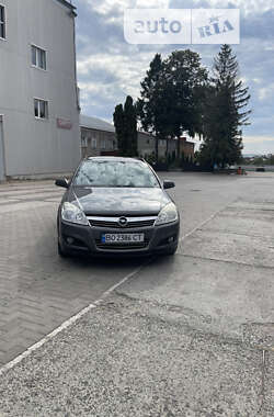 Универсал Opel Astra 2009 в Тернополе