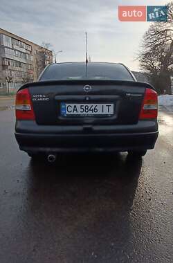 Седан Opel Astra 2008 в Черкасах