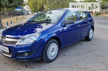 Хэтчбек Opel Astra 2009 в Черкассах