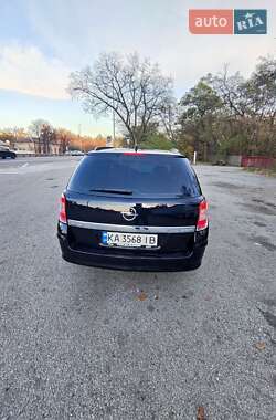 Універсал Opel Astra 2009 в Києві