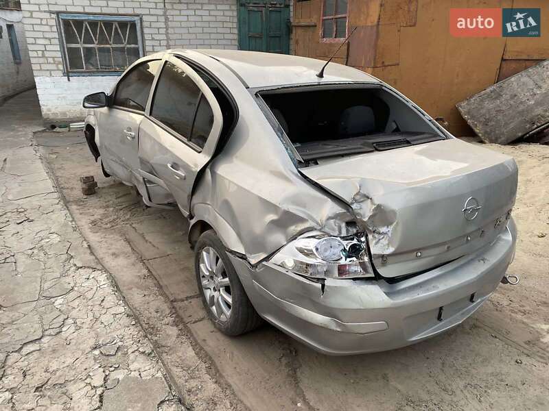 Седан Opel Astra 2007 в Днепре фото 3 Седан Opel Astra 2007 в Днепре