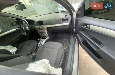 Седан Opel Astra 2007 в 