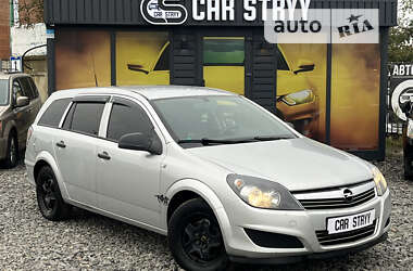 Универсал Opel Astra 2010 в Стрые