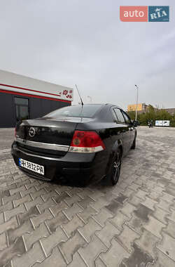 Седан Opel Astra 2013 в 