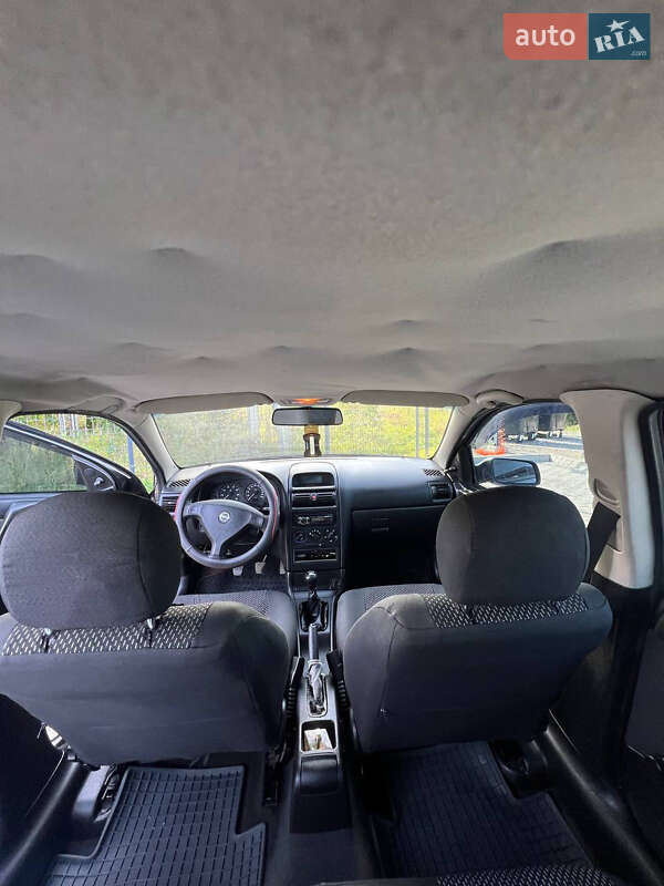 Седан Opel Astra 2007 в Бориславе