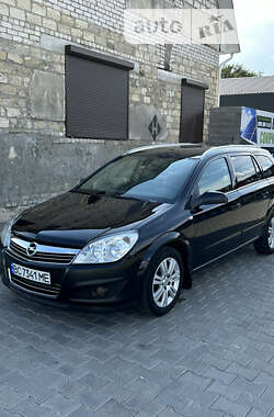 Універсал Opel Astra 2007 в Вознесенську