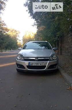 Универсал Opel Astra 2005 в Запорожье