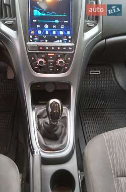 Універсал Opel Astra 2014 в Здолбуніві