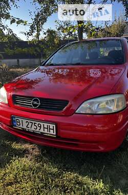 Хэтчбек Opel Astra 2004 в Пирятине