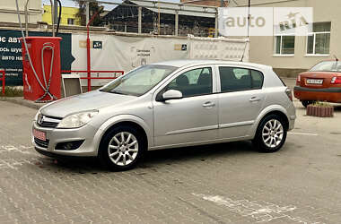 Хэтчбек Opel Astra 2008 в Виннице