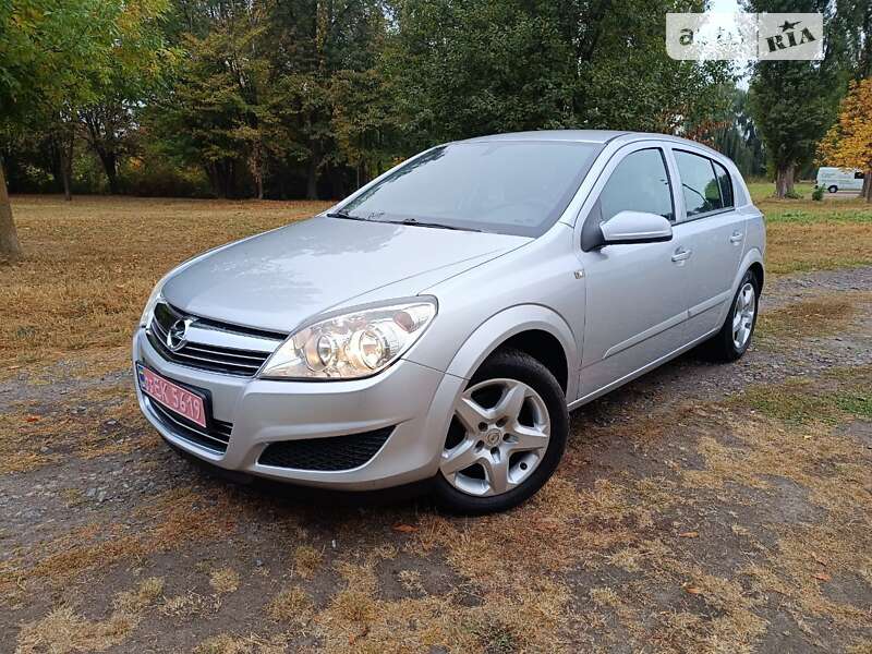 Хетчбек Opel Astra 2008 в Ніжині