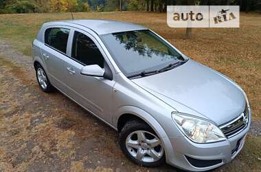 Хетчбек Opel Astra 2008 в Ніжині