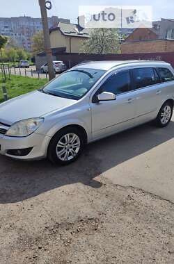 Универсал Opel Astra 2008 в Львове